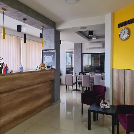 Hotel Garni Niš View 3*